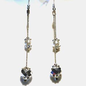 Silver and white chain earrings ED-8-013